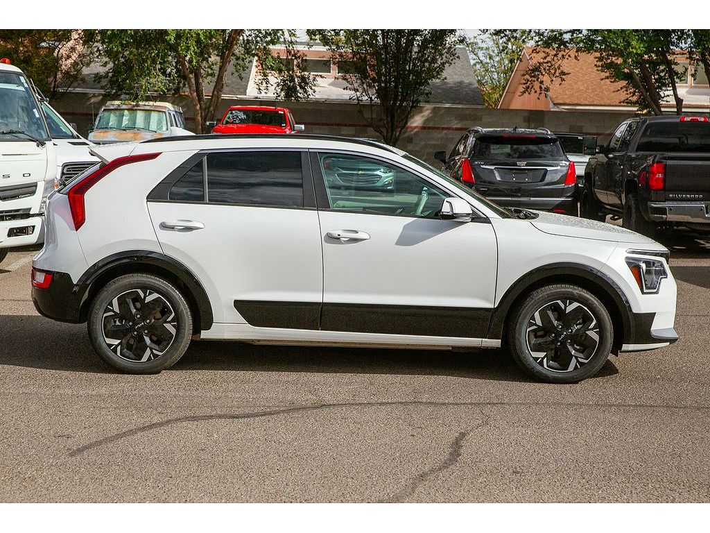 2023 Kia Niro EV Wind