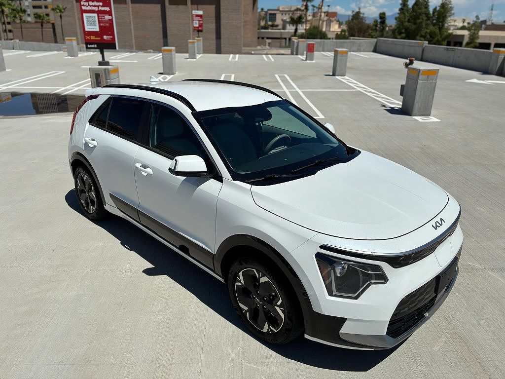 2023 Kia Niro EV Wind