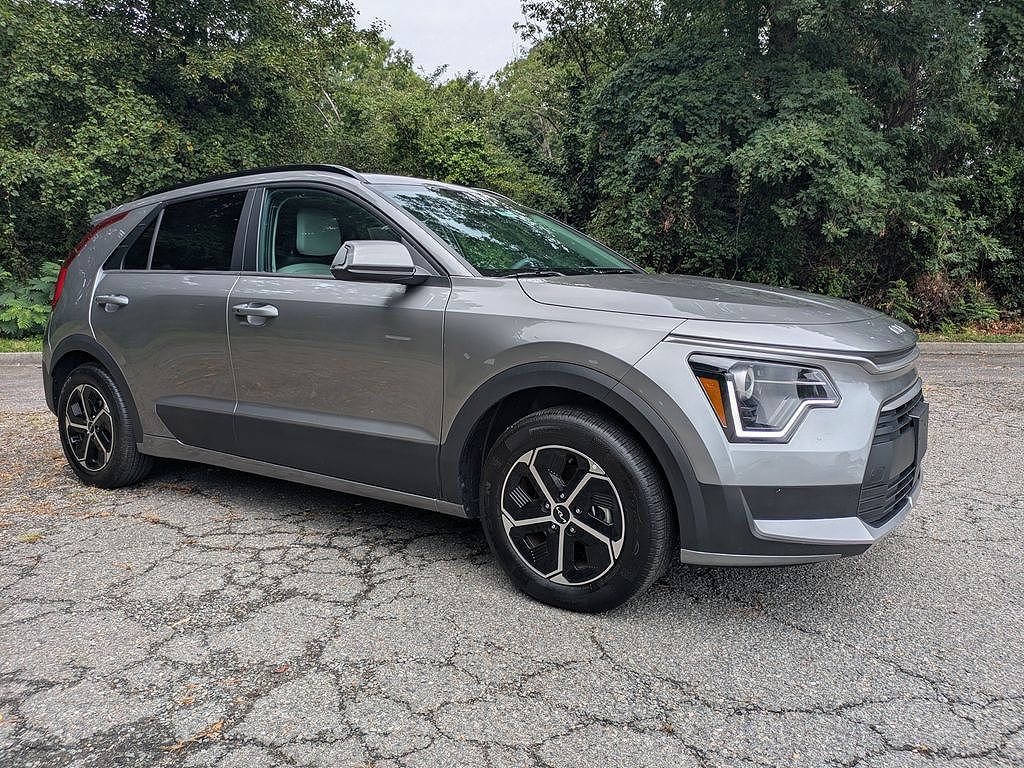 2025 Kia Niro EX Touring