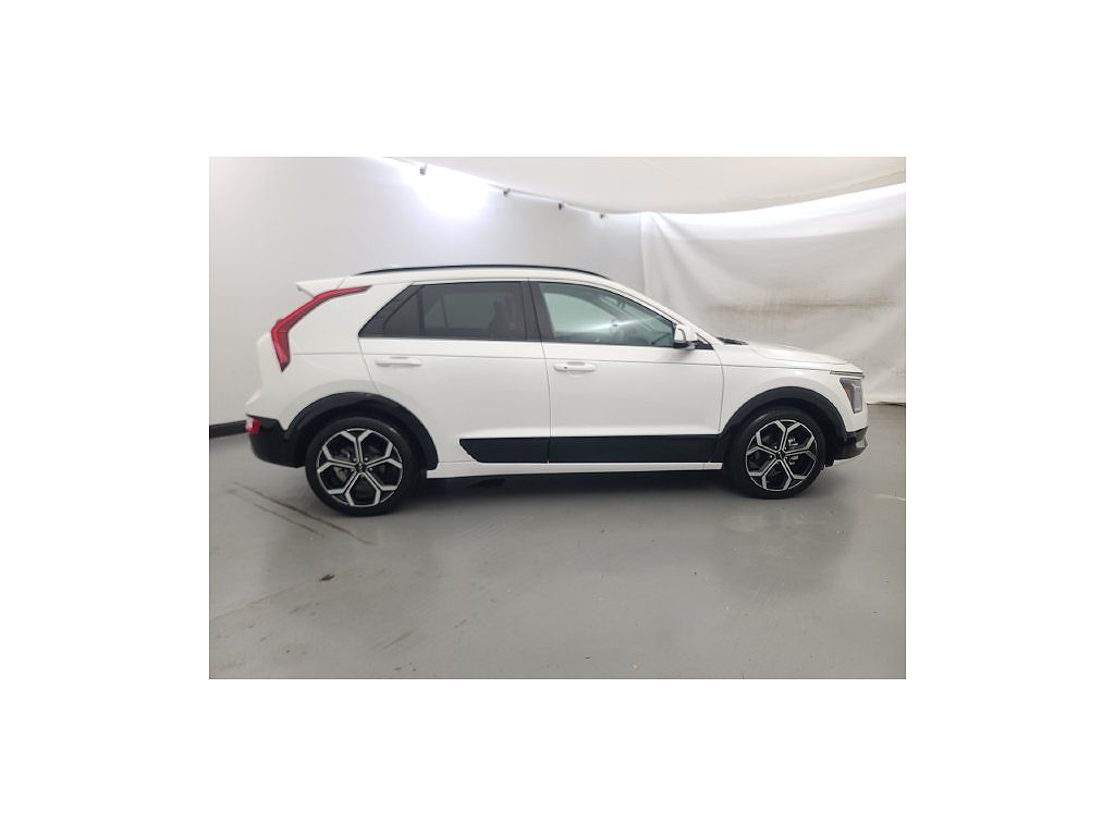 2023 Kia Niro EX Touring