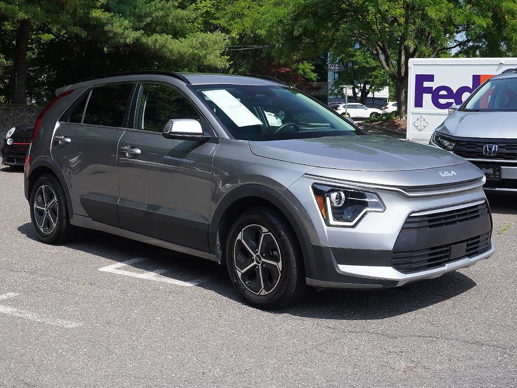 2023 Kia Niro EX Touring