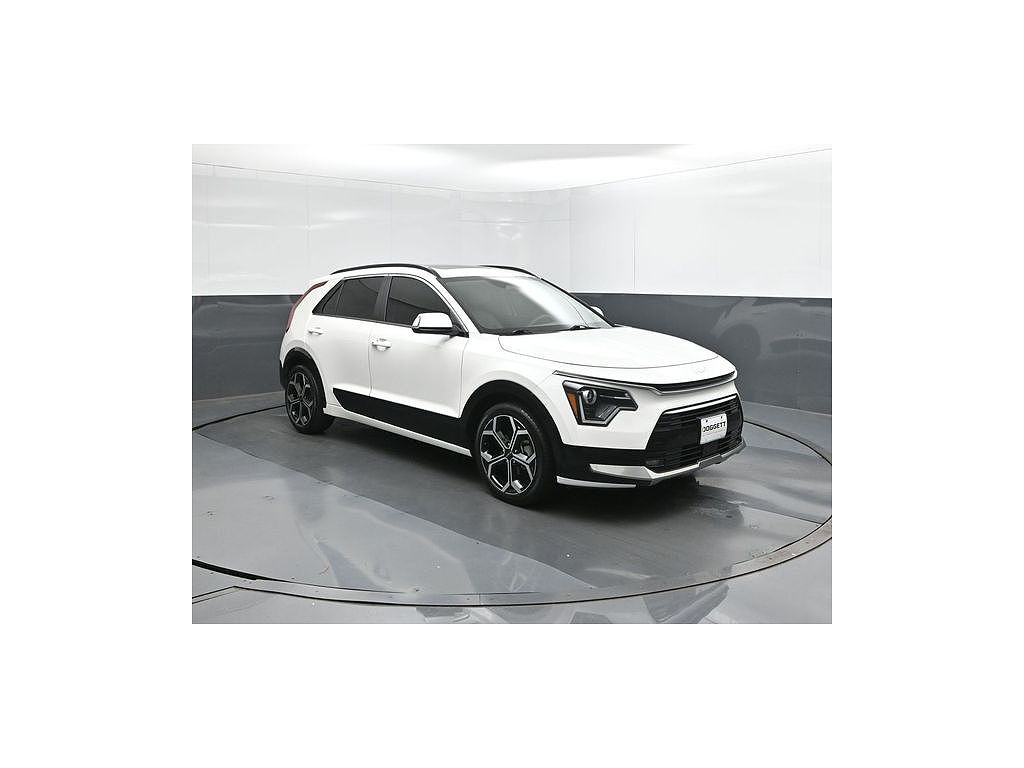 2024 Kia Niro EX Touring