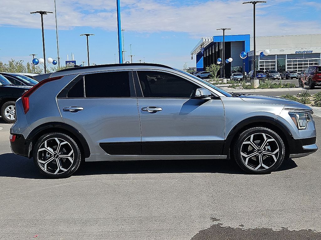 2023 Kia Niro EX Touring