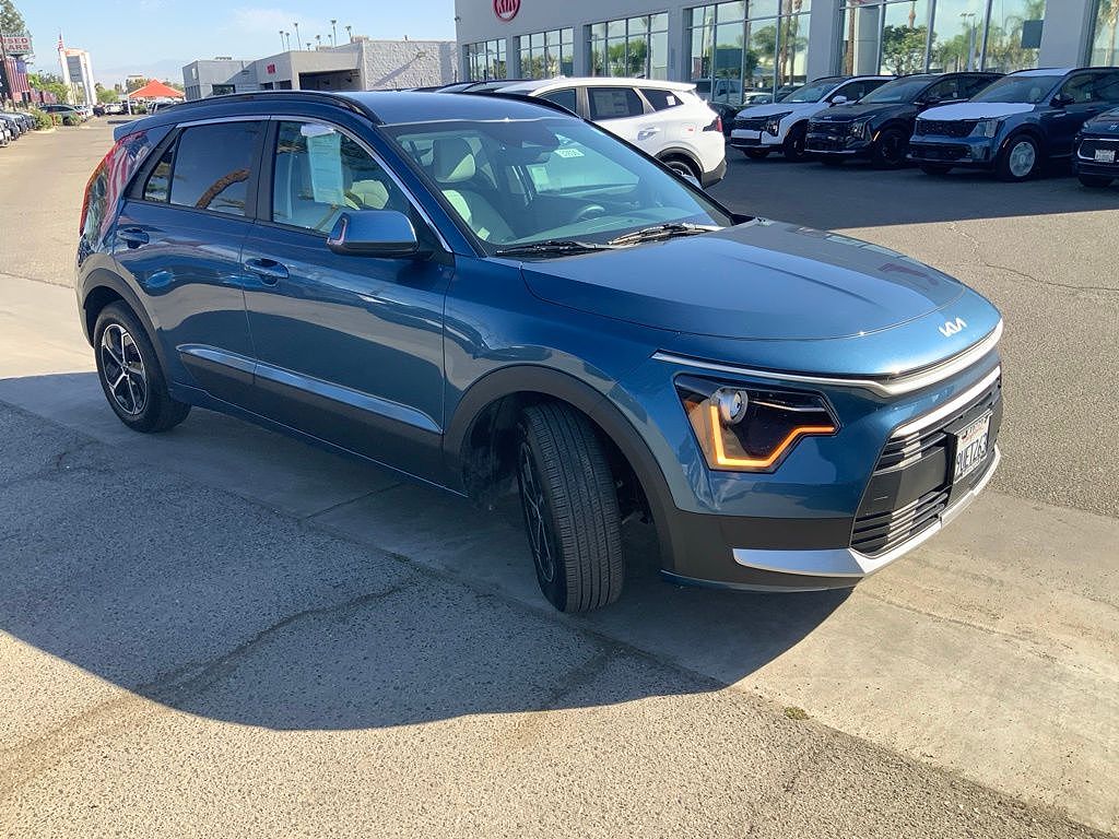 2025 Kia Niro EX Touring