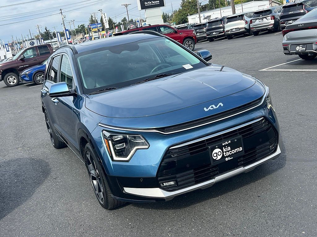 2023 Kia Niro SX Touring