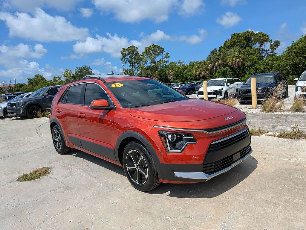2023 Kia Niro Plug-In Hybrid EX