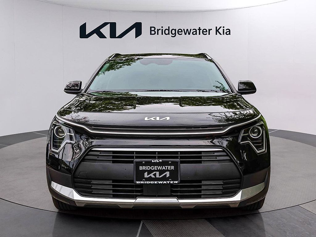 2025 Kia Niro EX