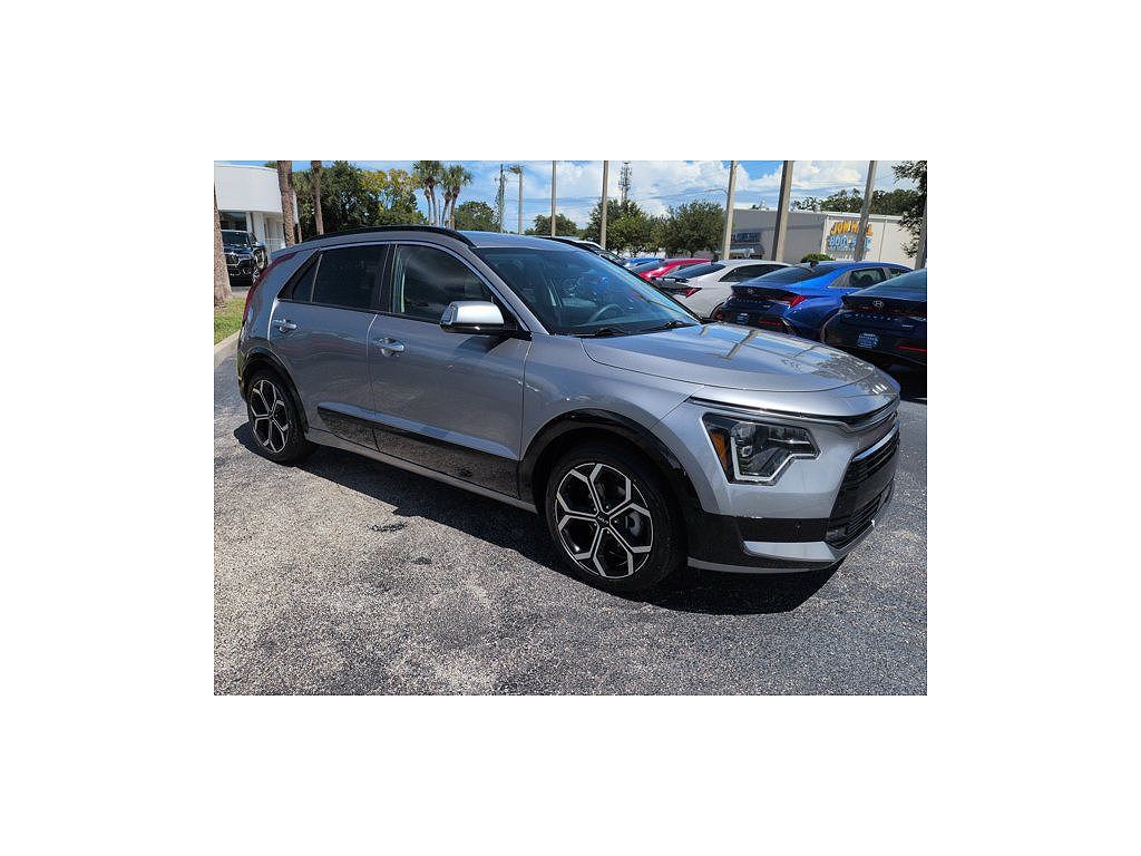 2023 Kia Niro SX Touring