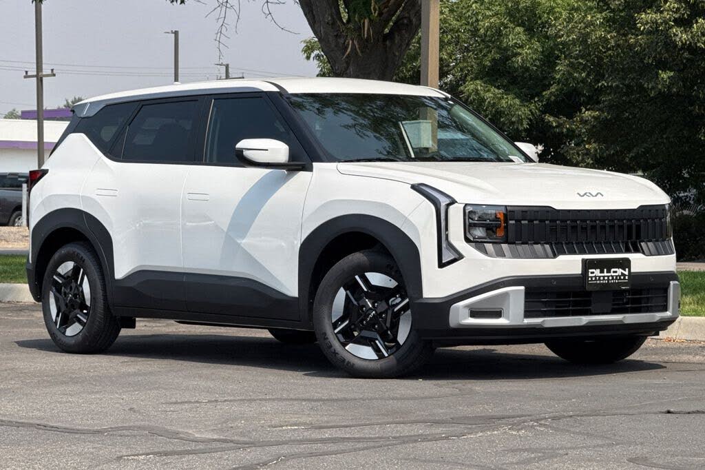 2027 Kia Seltos LX