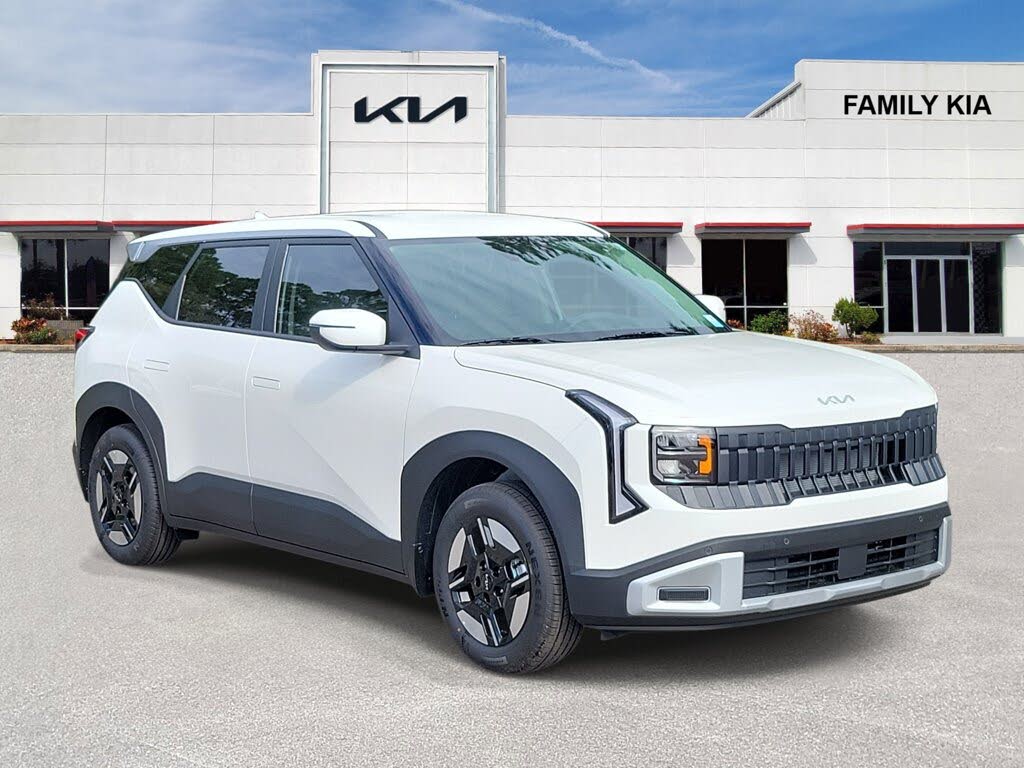 2027 Kia Seltos LX