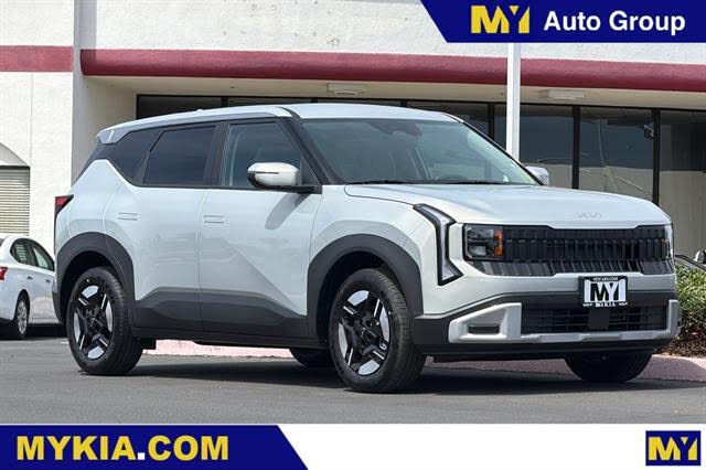 2027 Kia Seltos LX