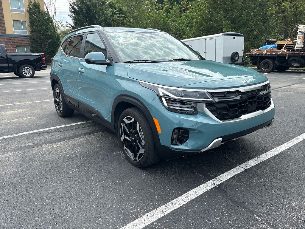2024 Kia Seltos SX