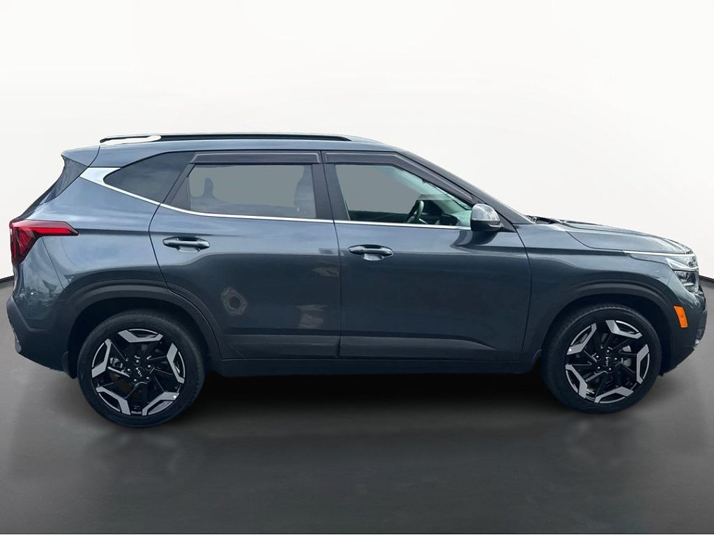 2024 Kia Seltos SX