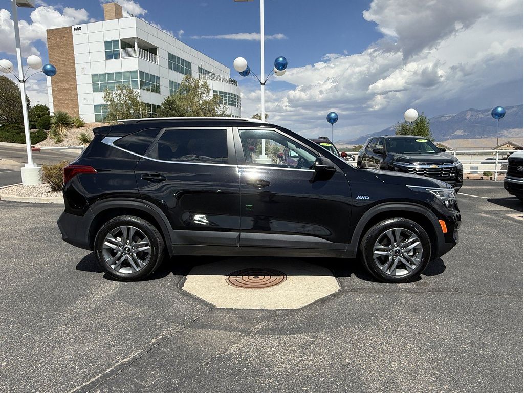 2021 Kia Seltos S