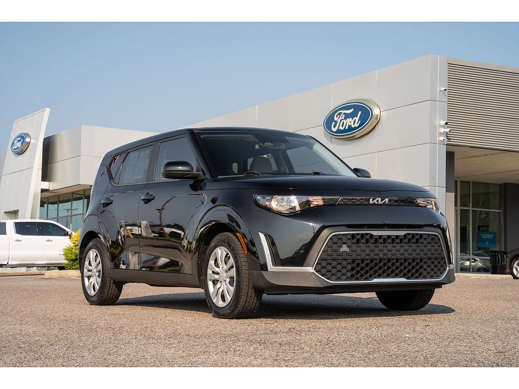 2023 Kia Soul LX