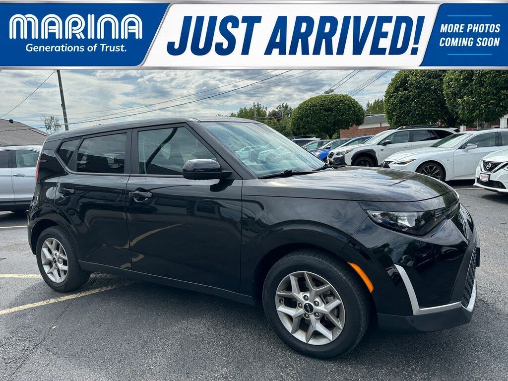 2023 Kia Soul LX