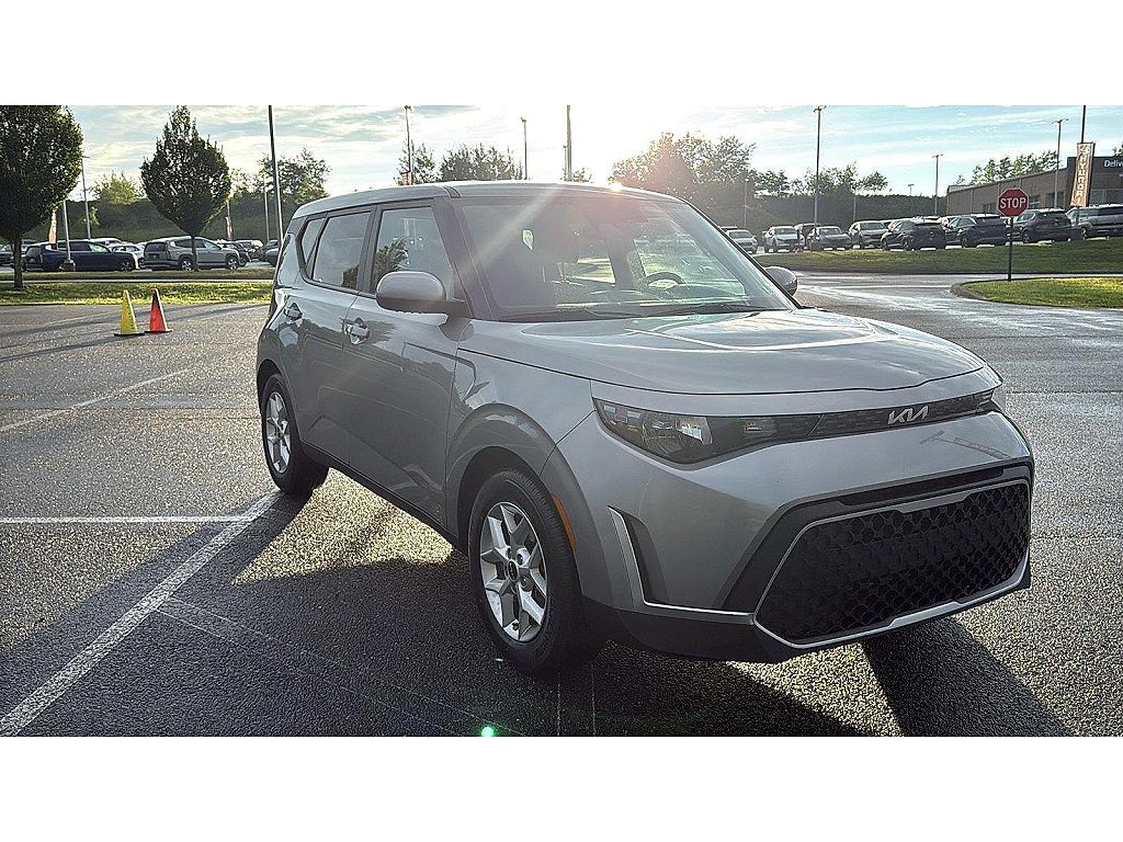 2023 Kia Soul LX