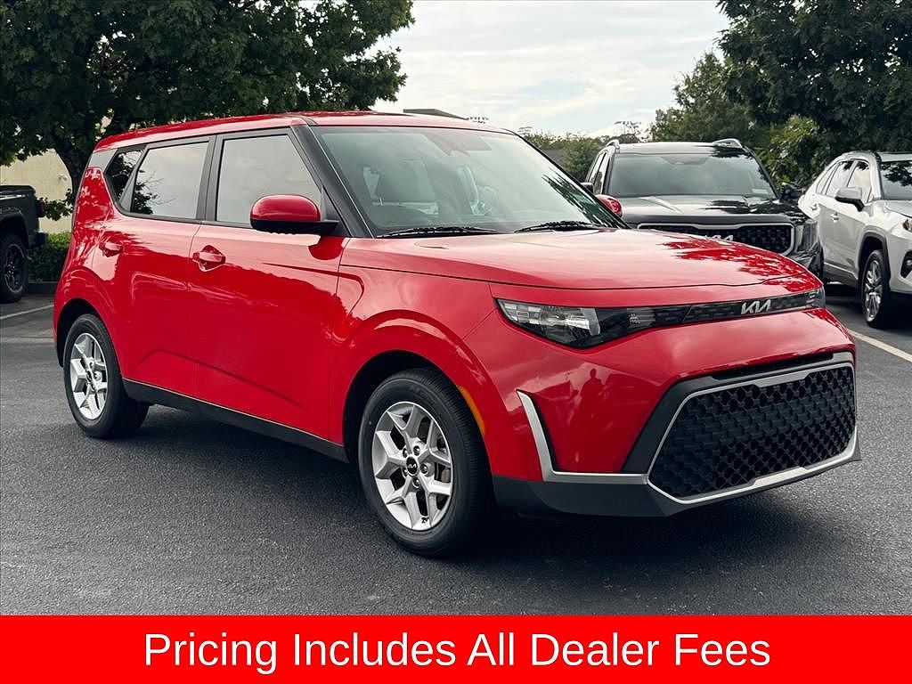 2023 Kia Soul LX