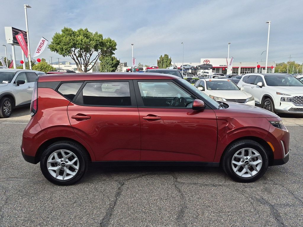 2024 Kia Soul S