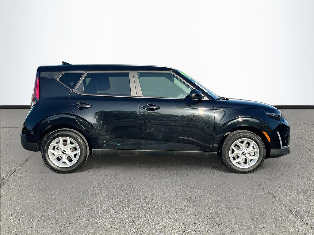 2025 Kia Soul S