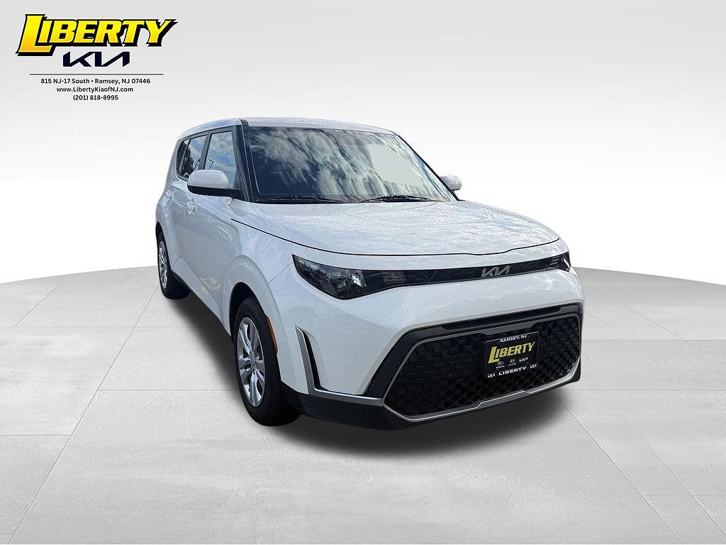2023 Kia Soul LX