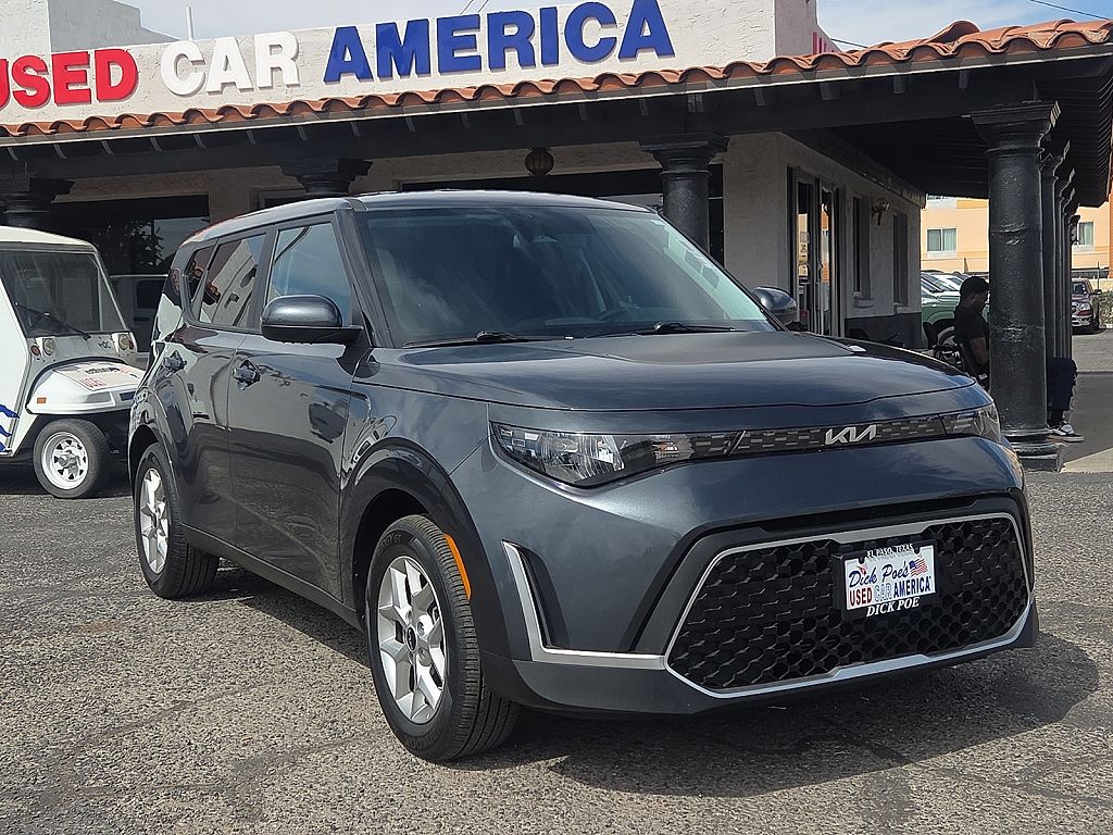 2025 Kia Soul LX