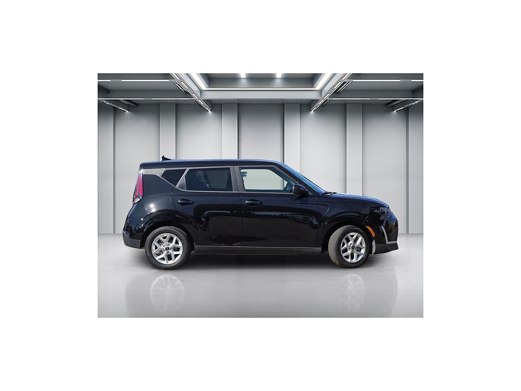 2025 Kia Soul S