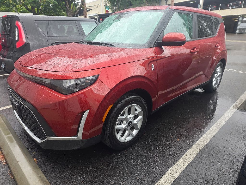 2025 Kia Soul LX