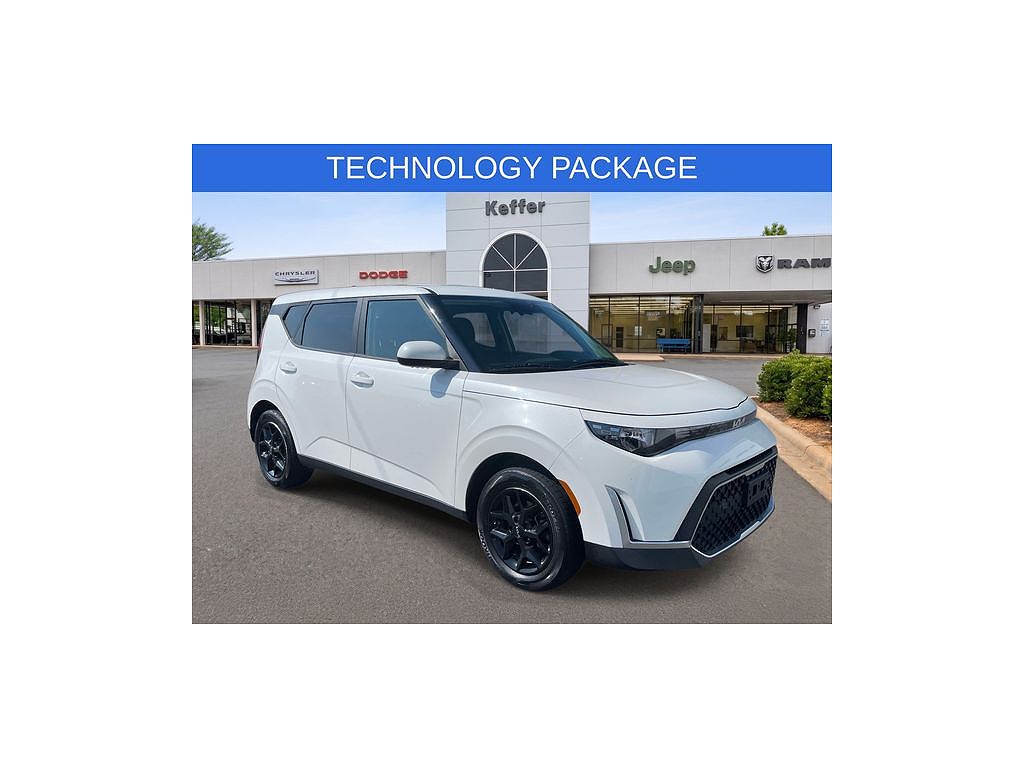 2023 Kia Soul LX