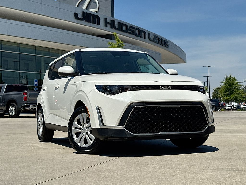2025 Kia Soul LX BACKED BY HUDSON