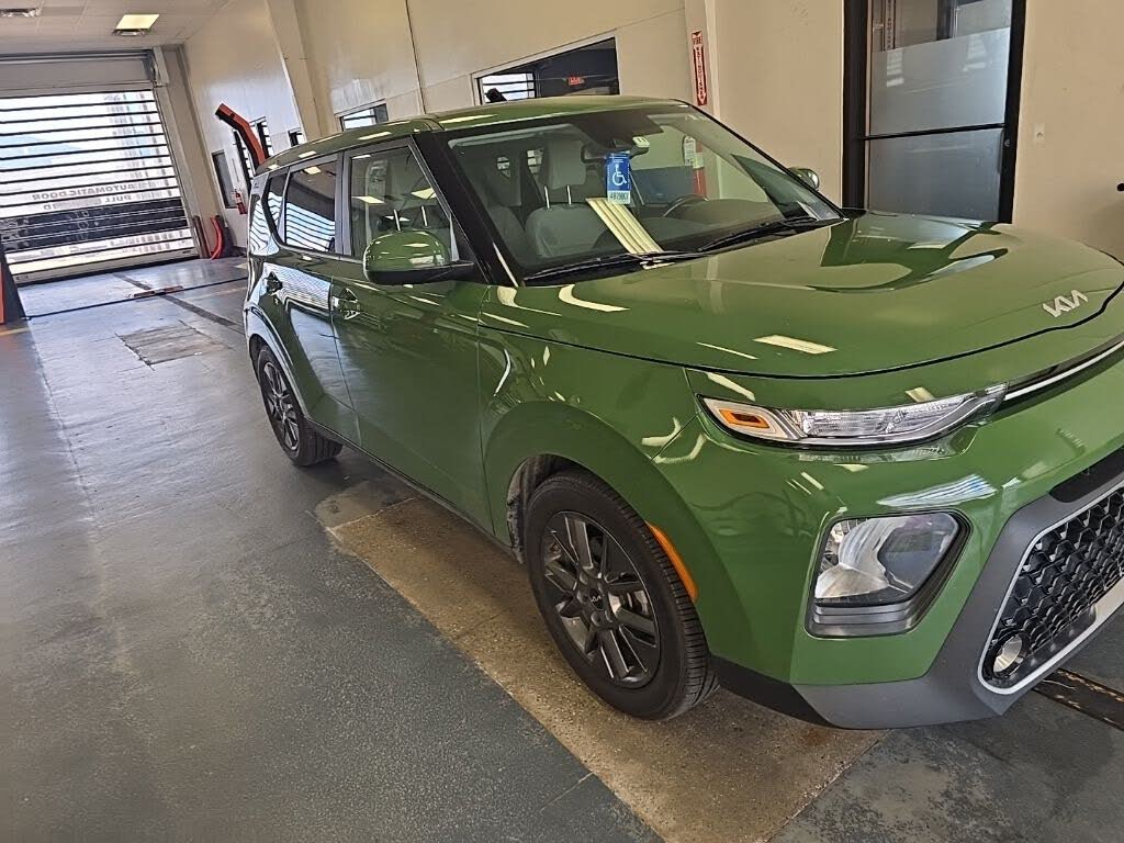 2022 Kia Soul EX