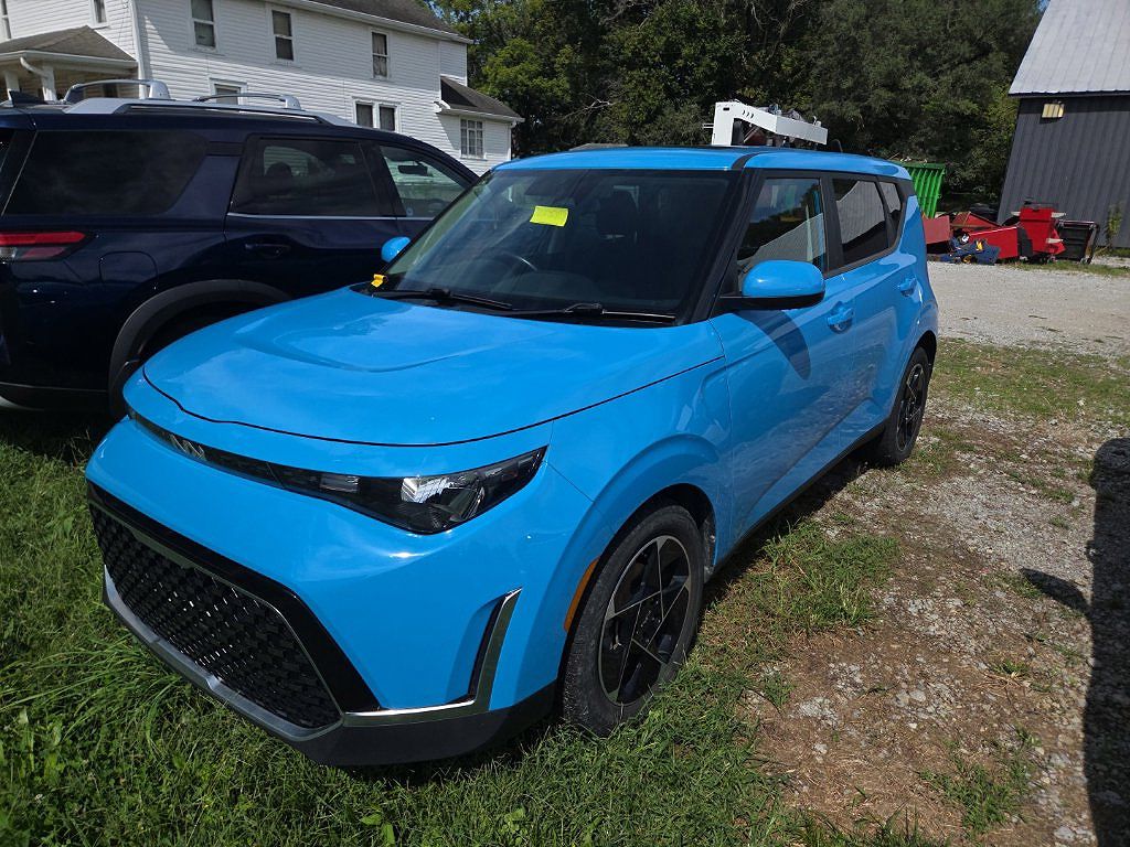2023 Kia Soul EX