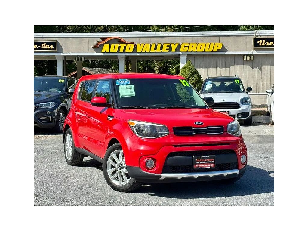 2017 Kia Soul + Wagon 4D