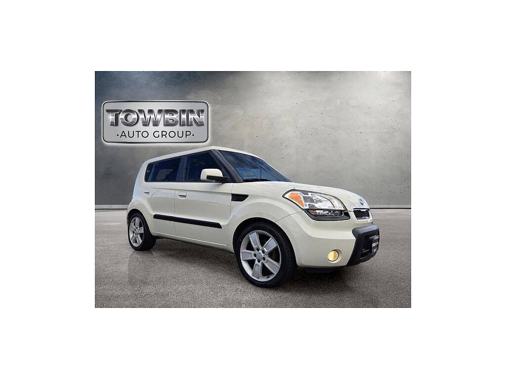 2010 Kia Soul +