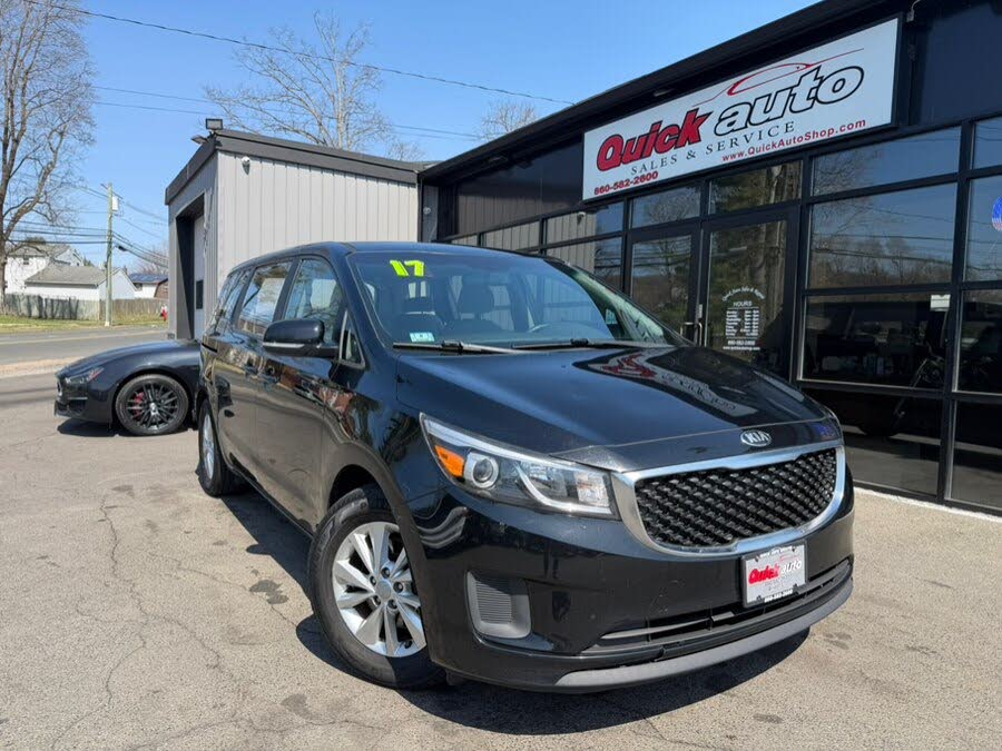 2017 Kia Sedona L