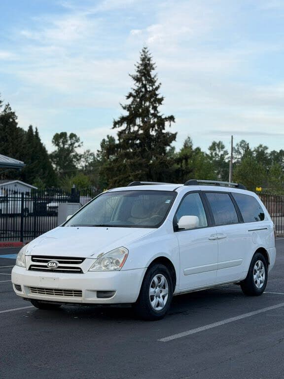 2007 Kia Sedona LX