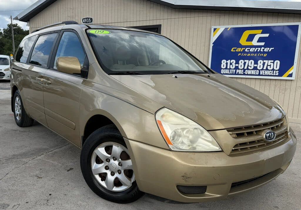 2009 Kia Sedona LX