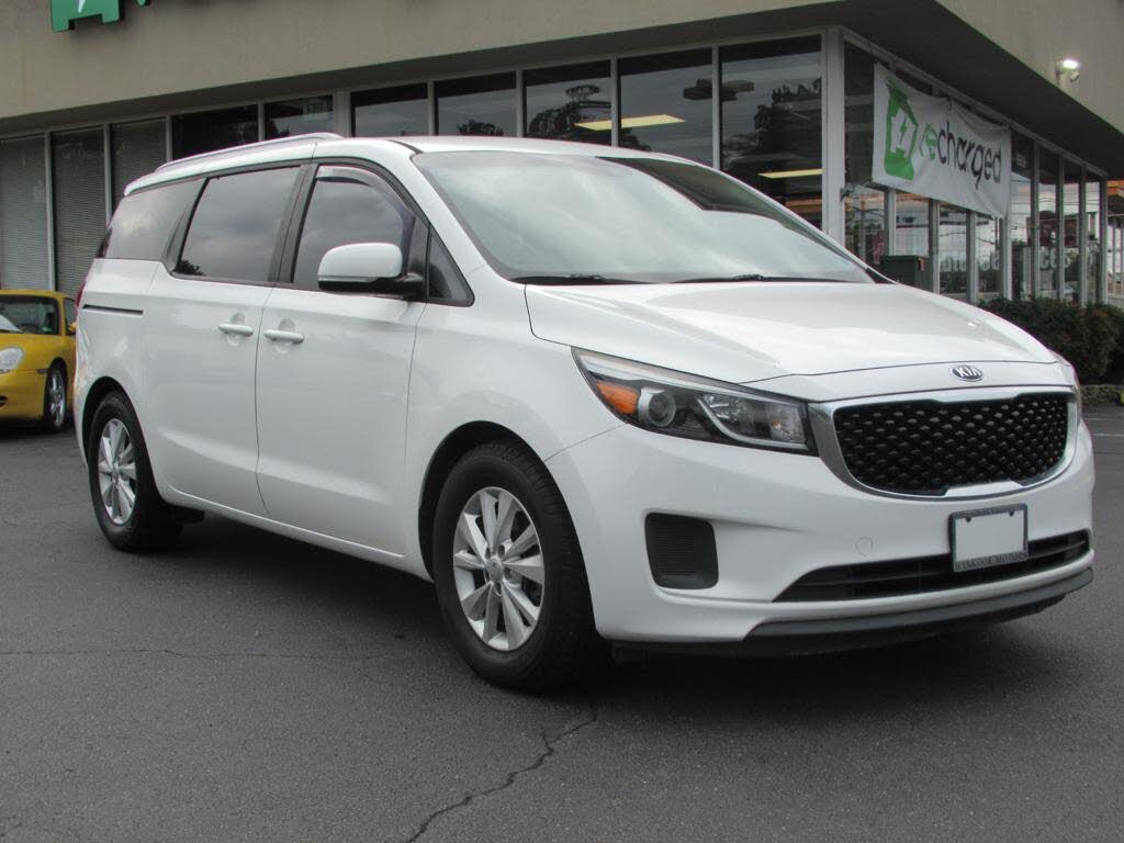 2016 Kia Sedona LX