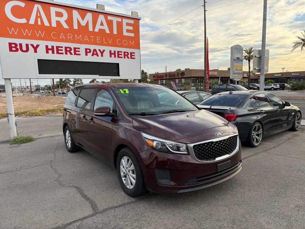2017 Kia Sedona LX