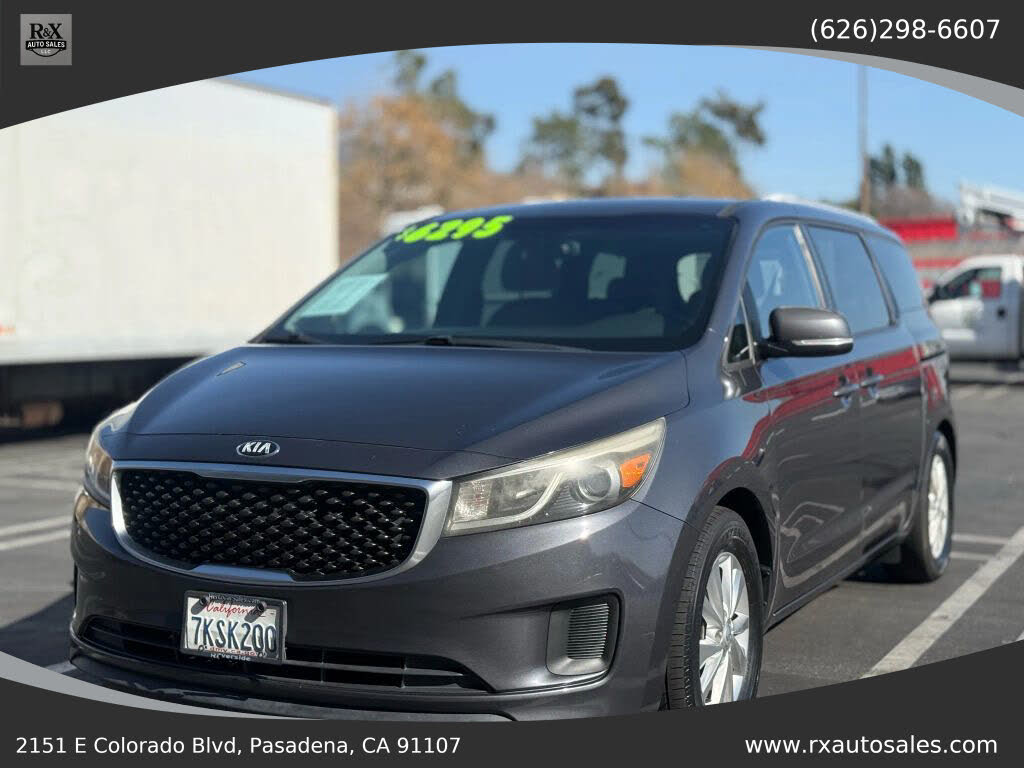 2015 Kia Sedona LX