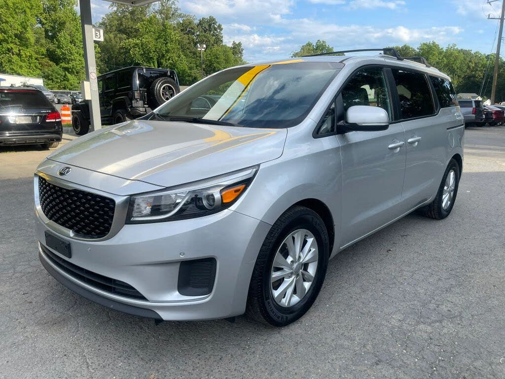 2017 Kia Sedona LX