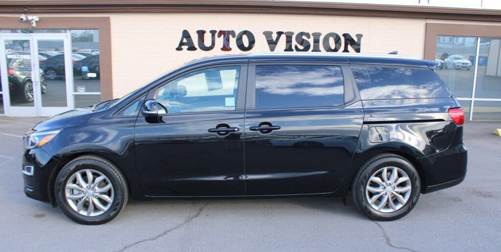2019 Kia Sedona LX