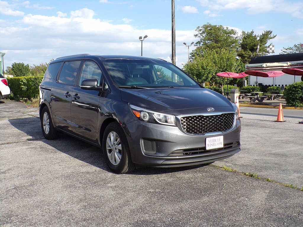 2016 Kia Sedona LX
