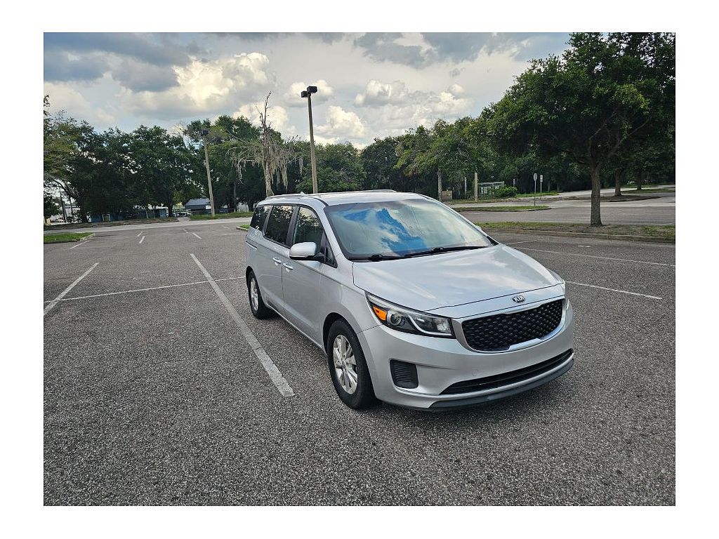 2016 Kia Sedona LX