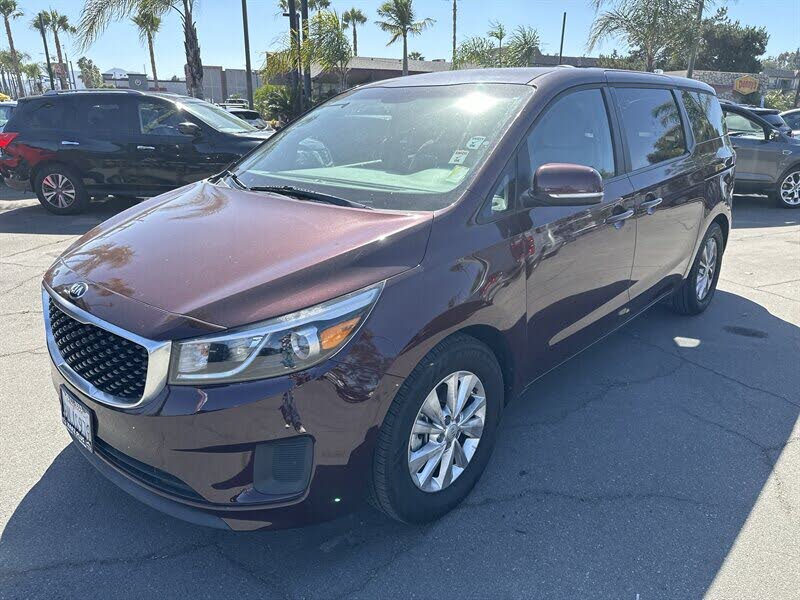 2018 Kia Sedona LX