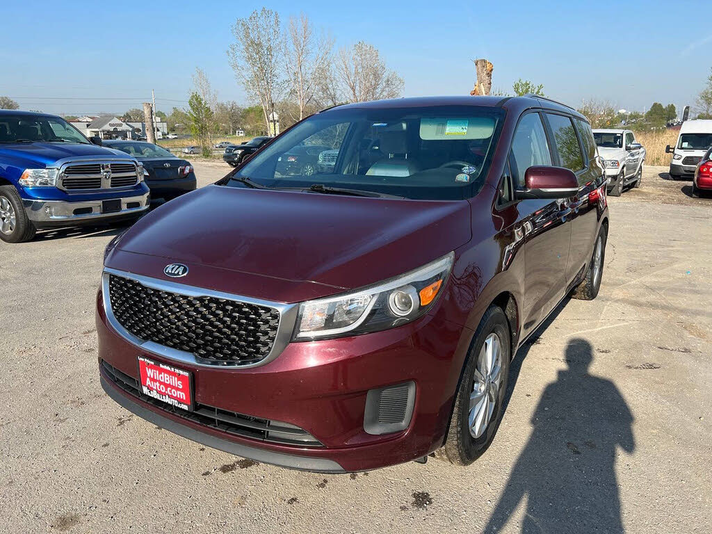 2015 Kia Sedona LX