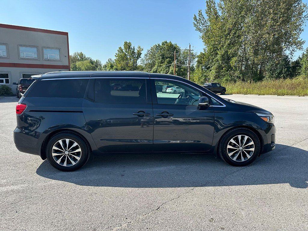2016 Kia Sedona EX