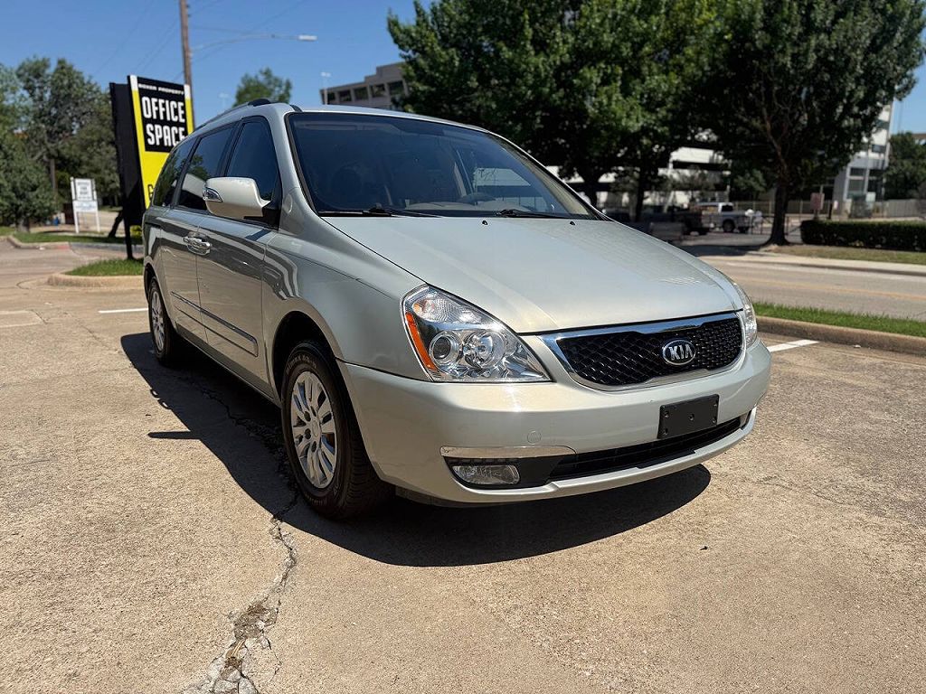 2014 Kia Sedona LX