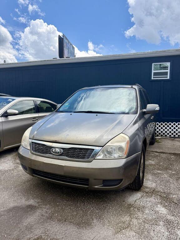 2012 Kia Sedona LX
