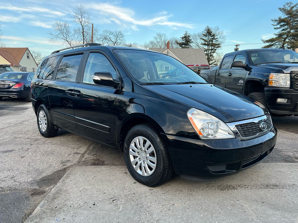 2012 Kia Sedona LX